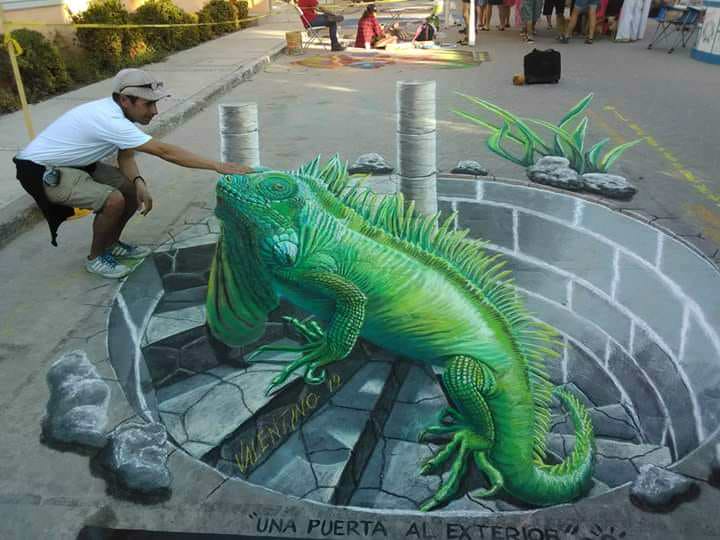 Valentino Salas Tizatlán Madonnari Street Painting 3D